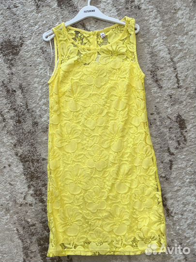 Платье на девочку zolla