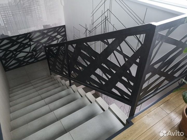 Изготовление металлоконструкций навесов лестниц