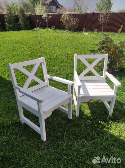 Набор массивной мебели 