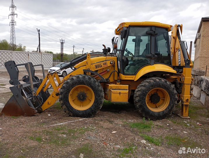 Экскаватор-погрузчик Bull 4SX Plus, 2023