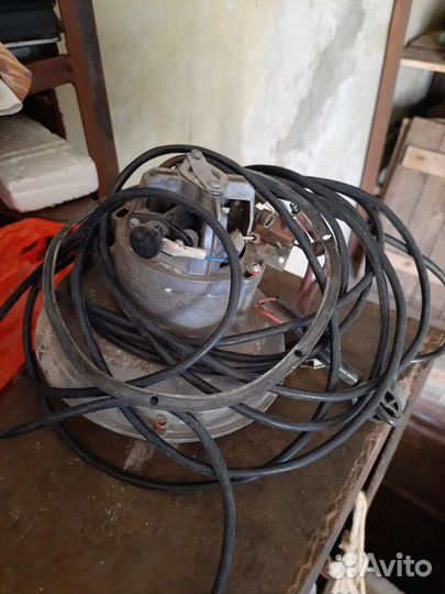 Мотор от советского пылесоса Вихрь