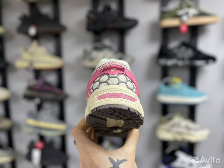 Кроссовки женские Asics Gel-Kahana 8 Medium Powder