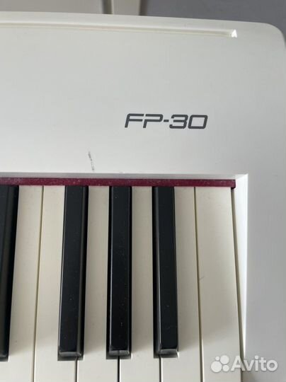 Цифровое фортепиано