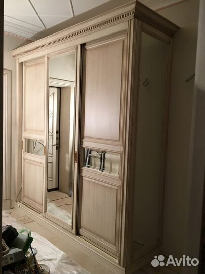 Шкаф в детскую