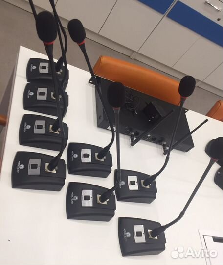 Беспроводная радиосистема конференционная