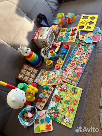 Развивающие игрушки