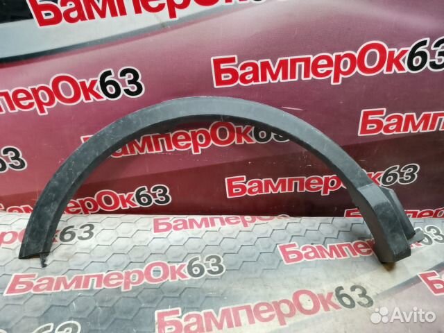 Накладка крыла задний правый Toyota RAV4