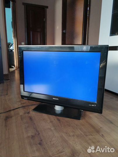 Телевизор Philips 32 дюйма