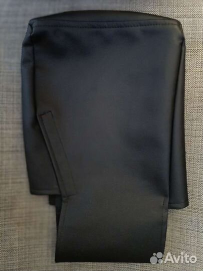 Чехол для подлокотника Mitsubishi Outlander XL