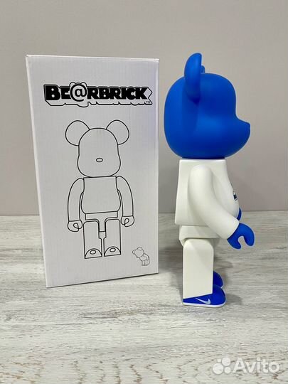 Игрушка bearbrick найк 28 см