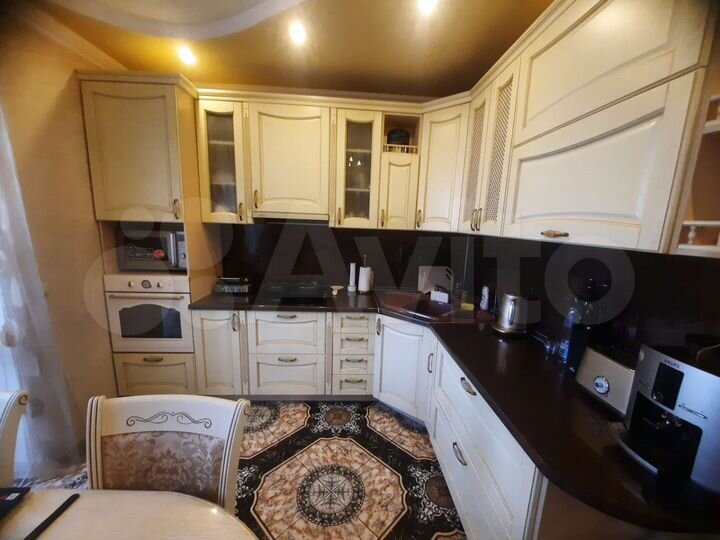 3-к. квартира, 94 м², 6/20 эт.