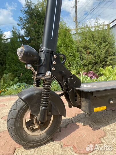 Электросамокат Kugoo Kirin M2