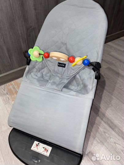 Шезлонг для новорожденных