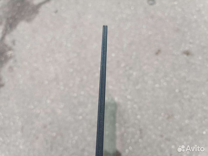 Стекло задней левой двери Citroen c4 двойное