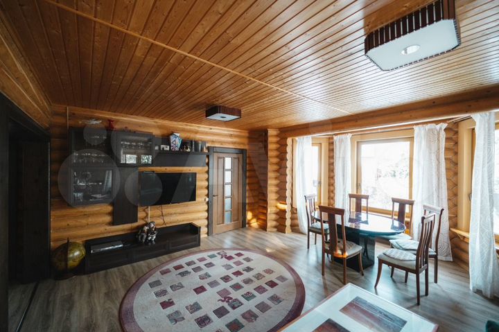 Коттедж 150 м² на участке 8,5 сот.