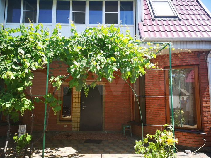 Дом 170 м² на участке 3,5 сот.