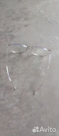 Очки прозрачные