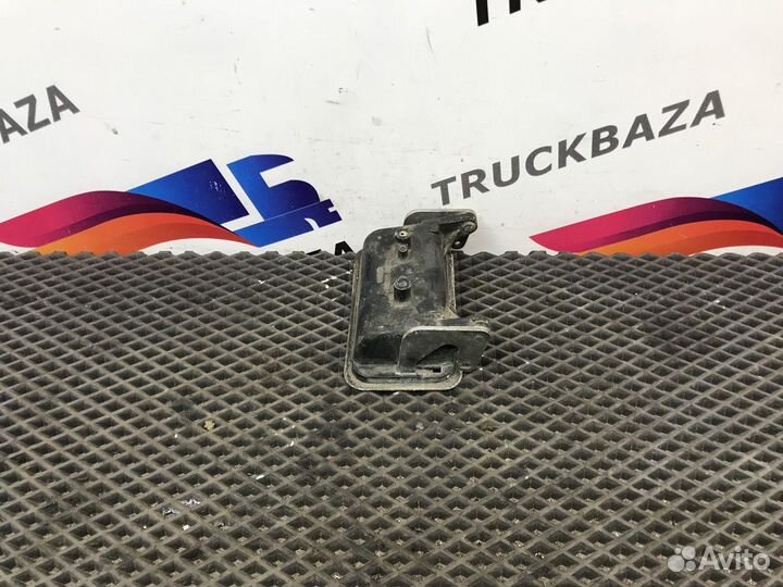 1576179 Ручка двери наружная универсальная Volvo F