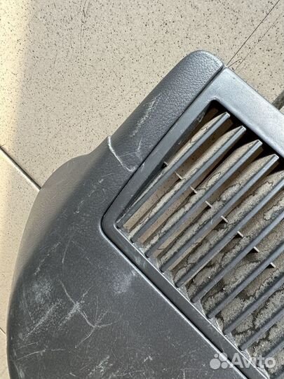 Крышка задней печки Caravelle T5 Каравелла Т5