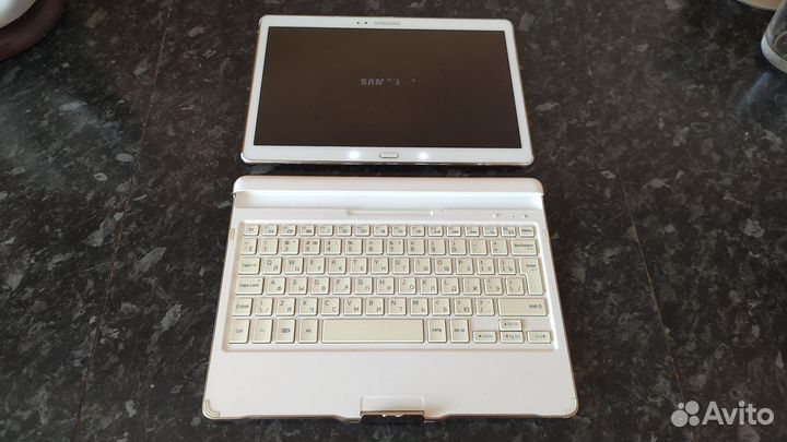 Планшет с клавиатурой Samsung Galaxy Tab S