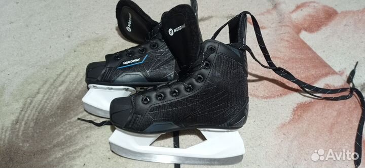 Коньки мальчиковые