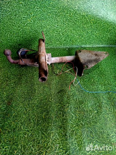 Фаркоп Лада Калина 2 1.6л 2013-2018г