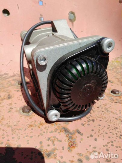 Главный тормозной кран iveco