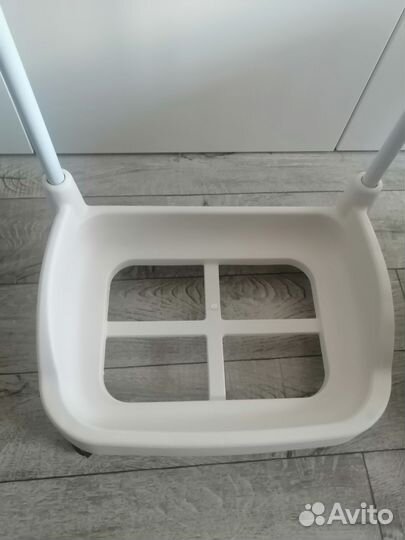 Полка (стойка) для ванной, кухни