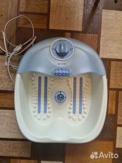 Массажная ванночка для ног Vitek VT-1381 B