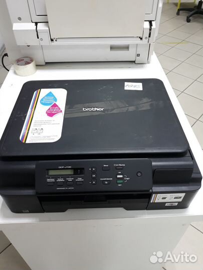 Мфу струйное Brother DCP-J100