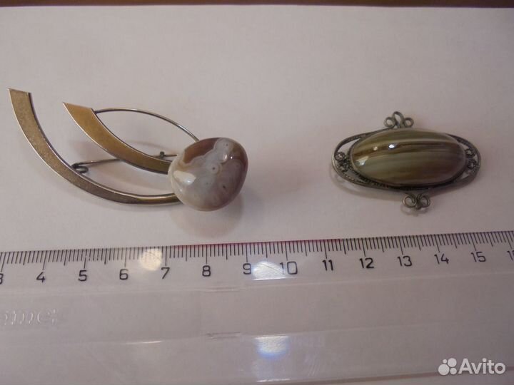 Брошь с ониксом в мельх уральские умельцы