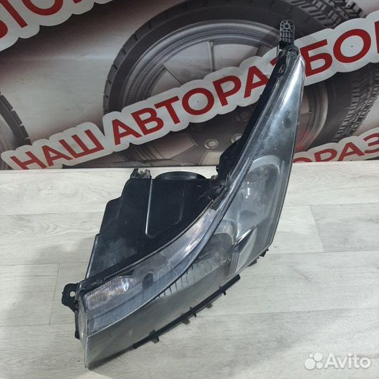 Фара передняя левая Chevrolet Cruze седан 2012