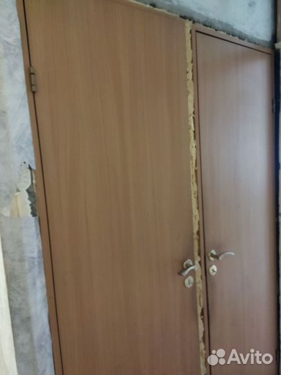 Дверь в санузел бу