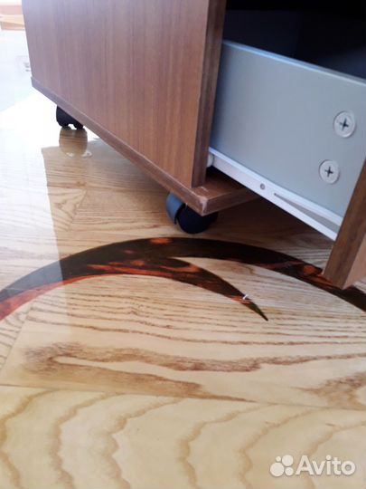 Тумба выкатная