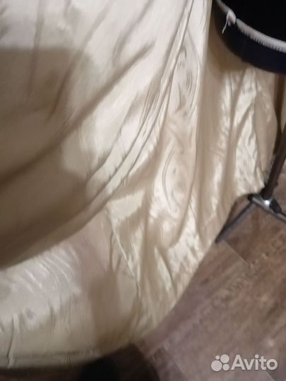 Шуба енотовая с капюшоном