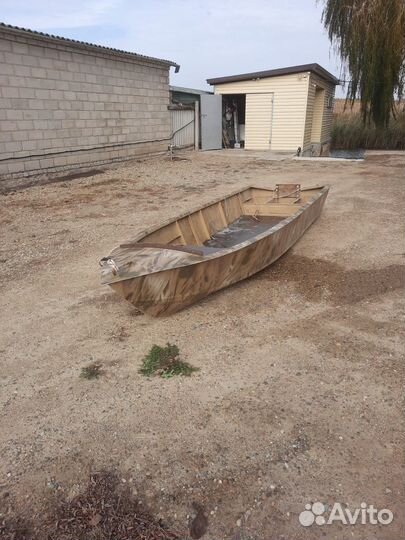 Лодка Сибирячка