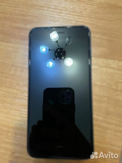 iPhone 8 Plus, 128 ГБ