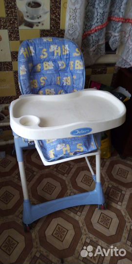 Стульчик для кормления