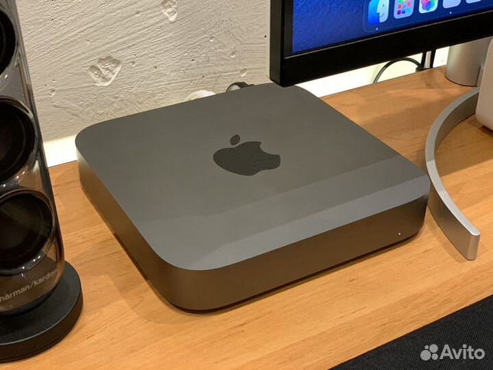 Apple Mac mini 2018 i7 512 SSD 32GB