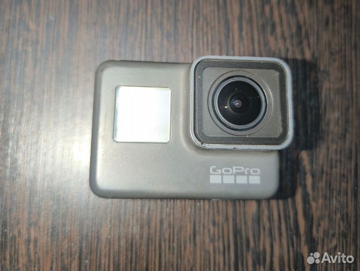 Камера GoPro Hero 5 с аксессуарами