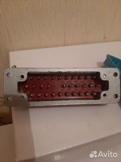 Рп14А-30Ш3 вилка, Соединитель низкочастотный