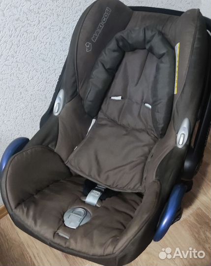 Продам детское автокресло maxi cosi от 0 лет