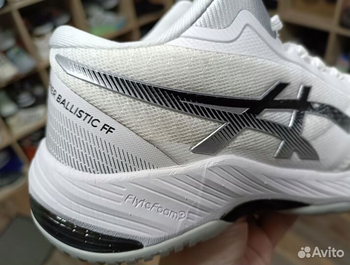 Кроссовки волейбольные Asics Netburner Ballistic F