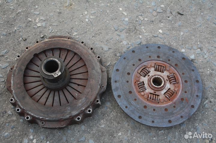 Комплект сцепления на Мерседес Актрос