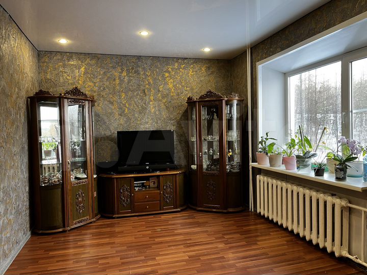 3-к. квартира, 74,9 м², 1/10 эт.