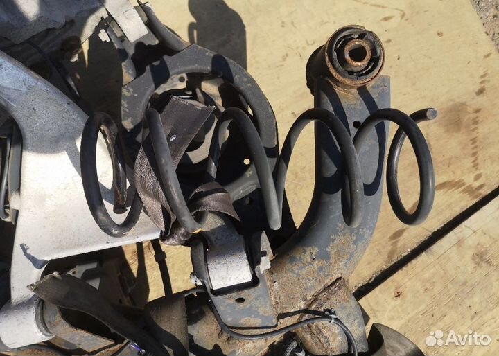 Задний подрамник всборе Nissan teana j31