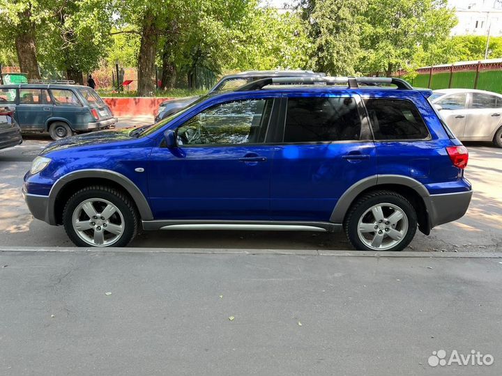 Mitsubishi Outlander 2.4 AT, 2005, 247 400 км