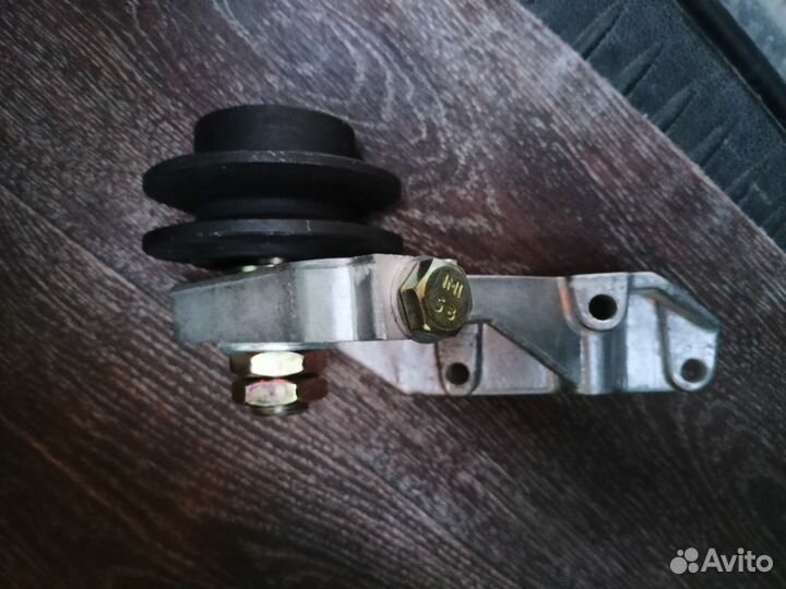 Натяжное устройство