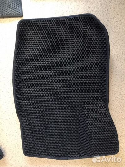 Коврики EVA 3D с бортами для Volkswagen Polo Sedan