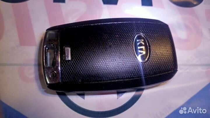 Смарт ключ KIA Optima D4 c 2015 года беcключевой д